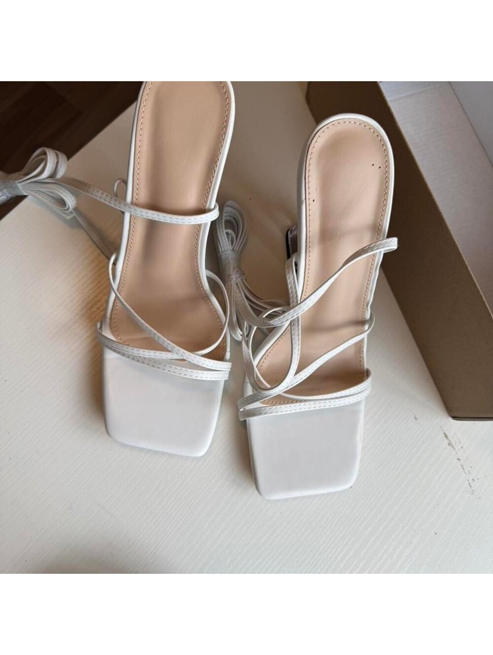 White Strappy Square Toe Heeled Sandals w Clear Heel EUR 39